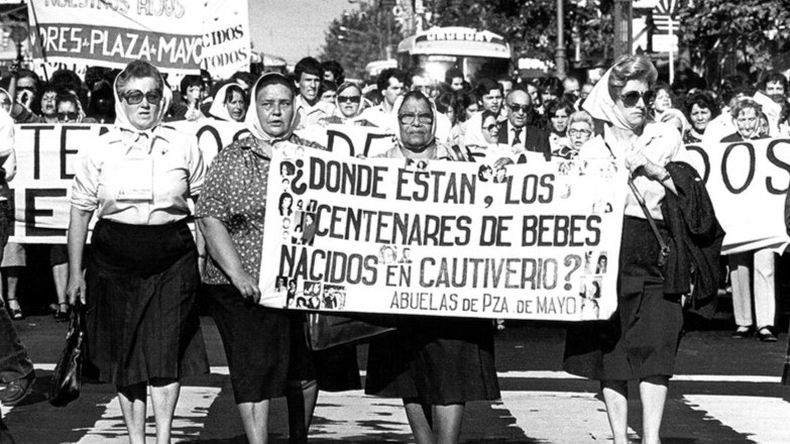 El Banco de Datos Genéticos es clave para restituir la identidad de los nietos y nietas.