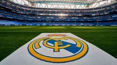 Riquelme evalúa candidatearse como presidente del Real Madrid. Riquelme evalúa candidatearse como presidente del Real Madrid.
