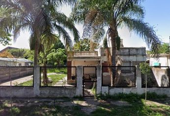 Mercedes al 2400, dónde fueron encontrados los cuerpos sin vida de la familia venezolana, en Merlo.&nbsp;