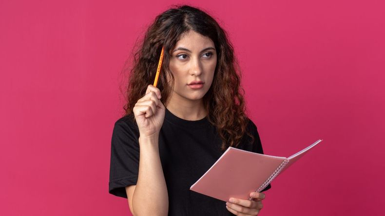 Lógica es la manera correcta de escribirla