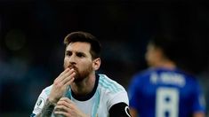 Antonela Roccuzzo respondió al romántico festejo de Lionel Messi tras su gol a Paraguay Antonela Roccuzzo respondió al romántico festejo de Lionel Messi tras su gol a Paraguay