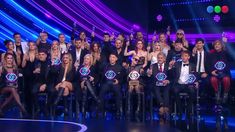 Axel decidió volver a su provincia. Axel decidió volver a su provincia.