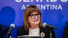 Patricia Bullrich solicitó la restitución del embajador de Brasil en Argentina. Patricia Bullrich solicitó la restitución del embajador de Brasil en Argentina.