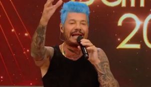 De manera sorpresiva Tinelli vuelve a la televisión. De manera sorpresiva Tinelli vuelve a la televisión.