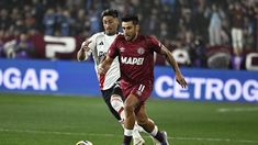 River enfrentó a Lanús por la 6ta fecha del torneto Clausura. River enfrentó a Lanús por la 6ta fecha del torneto Clausura.