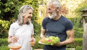 Factores biológicos y metabólicos influyen en la forma en que cada cuerpo responde a la alimentación. Factores biológicos y metabólicos influyen en la forma en que cada cuerpo responde a la alimentación.