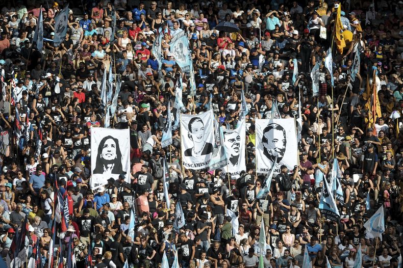 Sin anunciar su candidatura