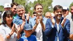 El intendente Nicolás Mantegazza inauguró una plaza junto al jefe de asesores bonaerense, Carlos Bianco.