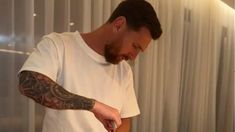 Lionel Messi tiene una línea de vinos: syrah y primitivo. Lionel Messi tiene una línea de vinos: syrah y primitivo.