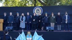 Javier Milei participa del acto en el Monumento a los Caídos de la Policía Federal Argentina (PFA). Javier Milei participa del acto en el Monumento a los Caídos de la Policía Federal Argentina (PFA).