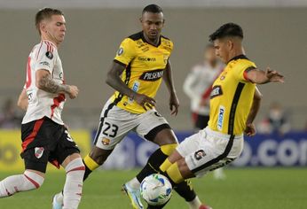 River empató por su falta de profundidad y por el arquero ecuatoriano Contreras.
