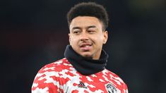 Lingard decidió poner en venta su casa para garantizar la seguridad de su familia. Lingard decidió poner en venta su casa para garantizar la seguridad de su familia.