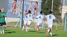 Racing y River fueron invitados para participar en el Mundial de Clubes Sub 18. Racing y River fueron invitados para participar en el Mundial de Clubes Sub 18.