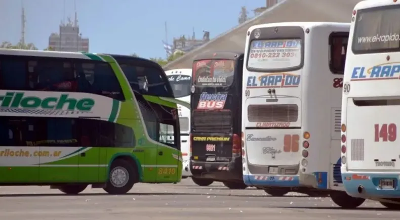 Cómo se pueden reservar los pasajes gratis en caso de discapacidad o trasplante.