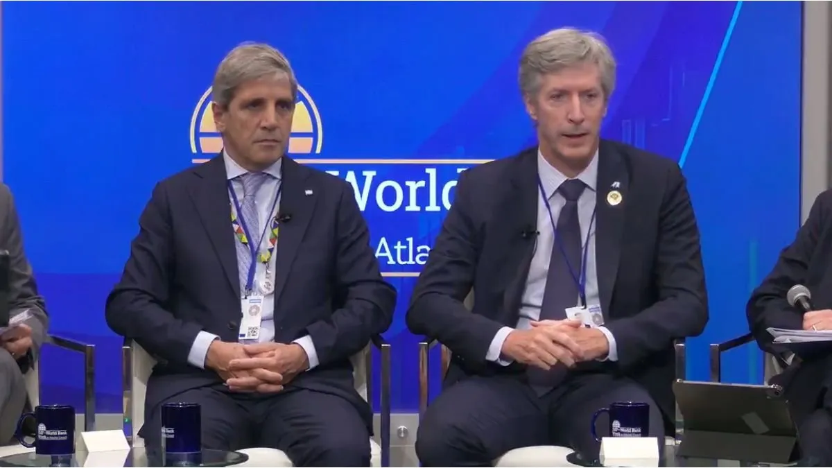 Luis Caputo ratificó el rumbo económico de ajuste y desregulación: 