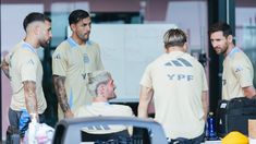 La postergación del partido hará que Scaloni pueda contar con Messi. La postergación del partido hará que Scaloni pueda contar con Messi.