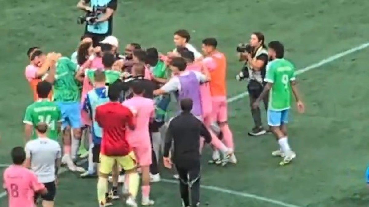 Escándalo tras la derrota del Inter Miami de Messi: Suárez se peleó y escupió a un colaborador de Seattle Sounders