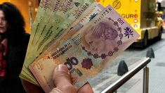 El salario&nbsp;resulta 25,9% más bajo que el de diciembre de 2019.