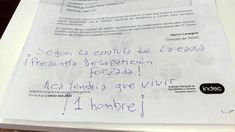 No sabía cómo explicar la situación, así que dejé en la puerta el papel pegado, explicó Rubén. No sabía cómo explicar la situación, así que dejé en la puerta el papel pegado, explicó Rubén.
