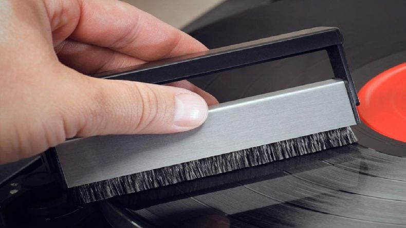 Cómo limpiar los discos de vinilo