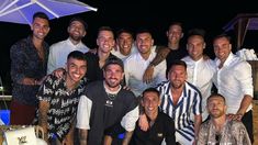 Messi festejó juntos a amigos y familiares. Messi festejó juntos a amigos y familiares.