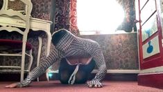 Calu River bailando en París Calu River bailando en París