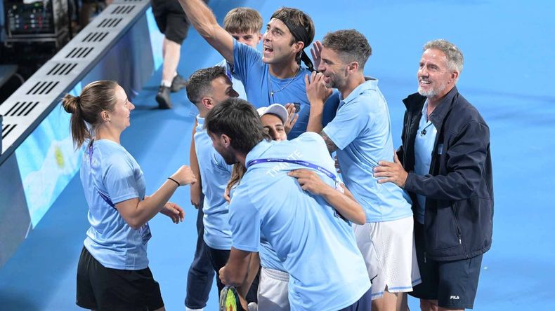 Argentina venció a Australia 2 a 1.