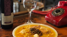 Este bodeón de la Ciudad Autónoma de Buenos Aires es ideal por sus abundantes platos y sus precios económicos. Este bodeón de la Ciudad Autónoma de Buenos Aires es ideal por sus abundantes platos y sus precios económicos.