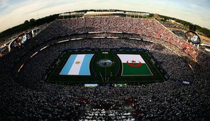 La Selección argentina enfrenta a Argelia.