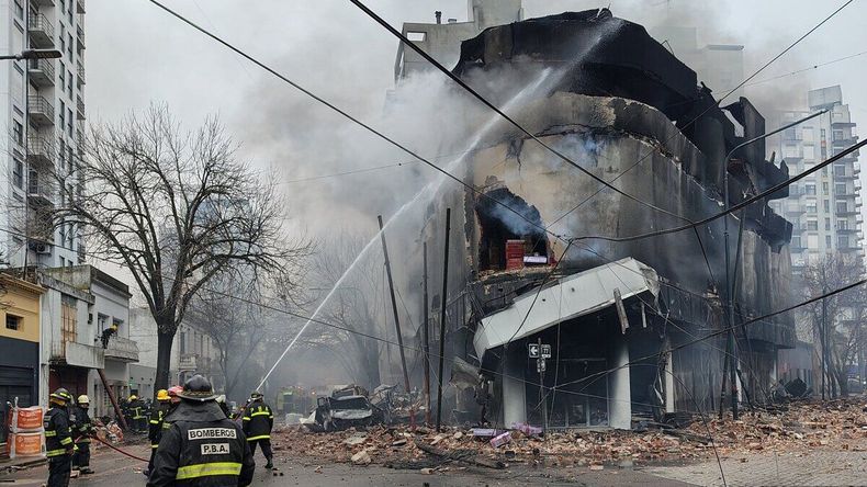 El incendio conmocionó a La Plata.