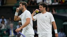 Zeballos y Granollers no pudieron ante los favoritos en la final de dobles de Wimbledon. Zeballos y Granollers no pudieron ante los favoritos en la final de dobles de Wimbledon.