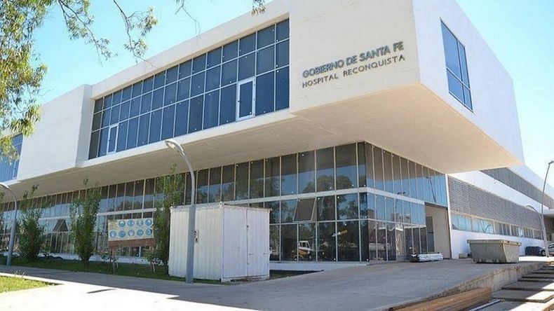 La niña fue internada en el establecimiento médico.
