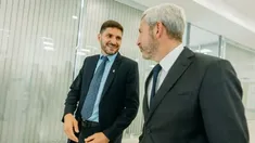 Entre Ríos y Santa Fe buscarán recuperar los fondos recortados por Nación vía el diálogo o la Justicia Entre Ríos y Santa Fe buscarán recuperar los fondos recortados por Nación vía el diálogo o la Justicia