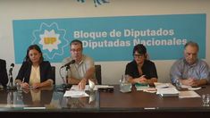 El bloque de diputados de Unión por la Patria formalizó el pedido de juicio político contra Javier Milei El bloque de diputados de Unión por la Patria formalizó el pedido de juicio político contra Javier Milei