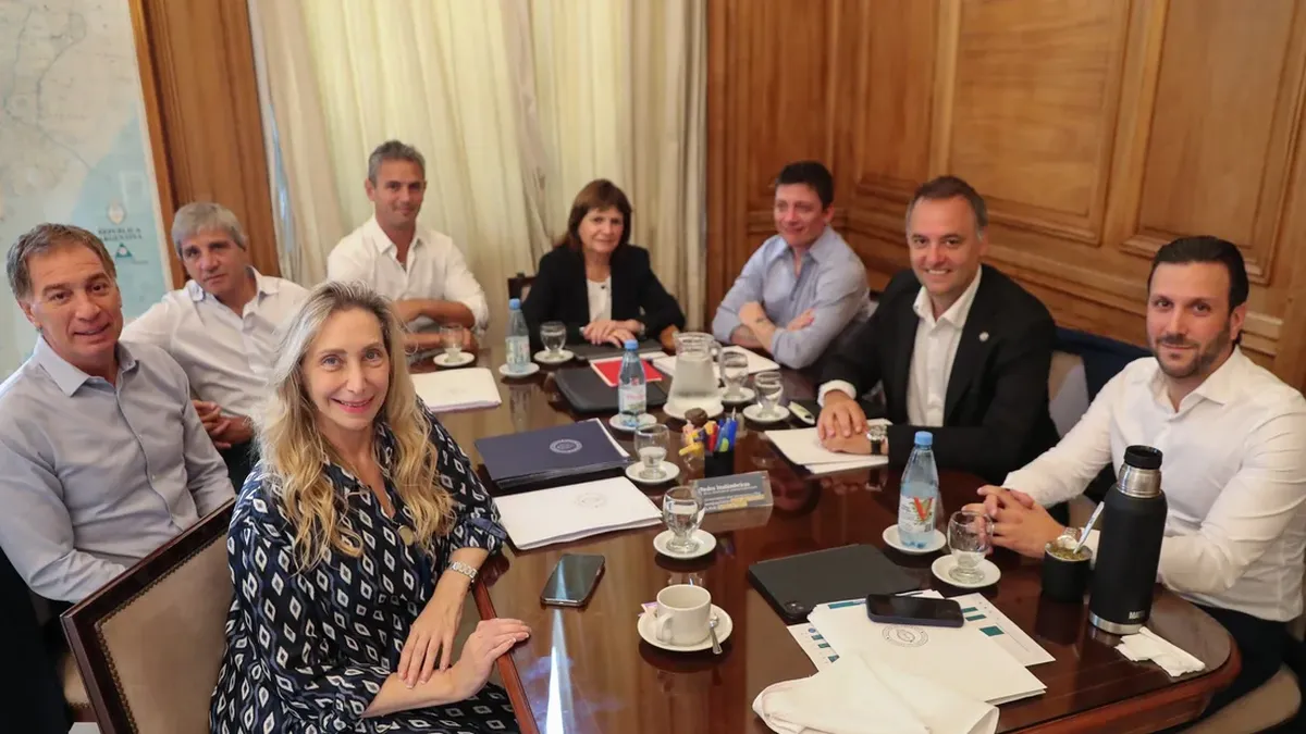 En medio de la marcha universitaria, el Gobierno reunió a su mesa política con el foco sobre la agenda legislativa