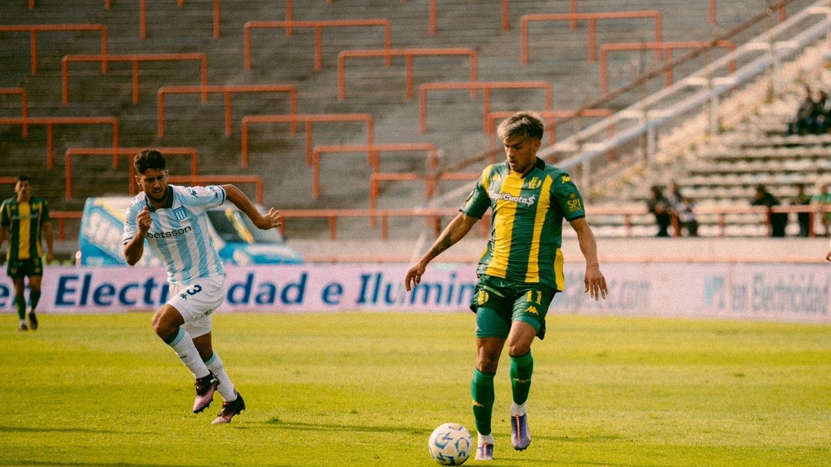 Racing logró una victoria clave en Mar del Plata: venció a Aldosivi y ...