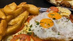 Este bodegón sirve distintas variedades de milanesa. Este bodegón sirve distintas variedades de milanesa.