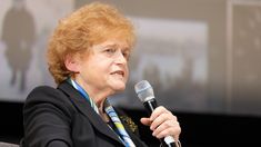 Lipstadt llegó al país para participar del acto por el atentado a la AMIA en 1994.