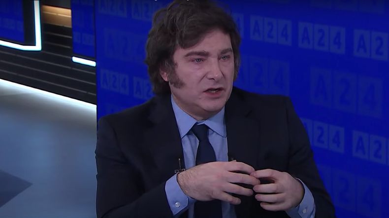 Javier Milei calificó de impresentable a Domingo Cavallo y aseguró que su programa es más exitoso que la convertibilidad