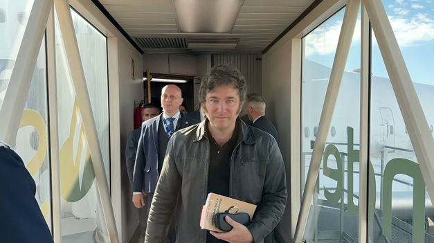 El Presidente vuelve de Davos tras su participación en el Foro Económico Mundial.