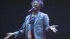 Fito Páez contrajo Covid-19 y canceló shows Fito Páez contrajo Covid-19 y canceló shows