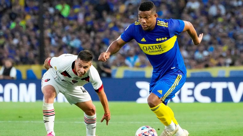 Boca recibe a Newells en busca de un triunfo en su último partido de local en el torneo