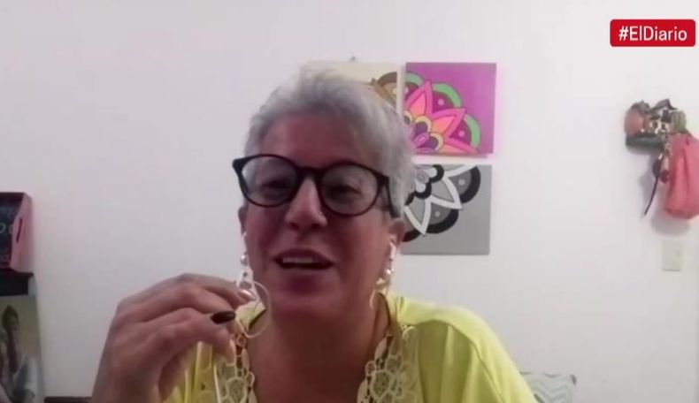 Andrea se mostró contenta con la ocurrencia de su hijo Nicolás.