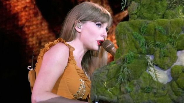 Taylor Swift se mostró asustada luego de lo que tuvo que vivir en la tercera noche.