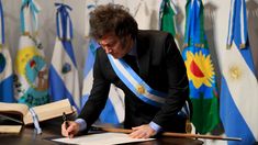 El presidente Milei había adelantado que vetaría ATN, Garrahan y Financiamiento a Universidades.