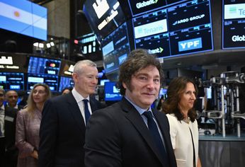 Las acciones operaron al alza, llevando al S&P Merval a subir en 5 de las últimas 6 ruedas. Las acciones operaron al alza, llevando al S&P Merval a subir en 5 de las últimas 6 ruedas.