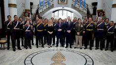 El jefe de Estado junto a su hermana Karina, secretaria de presidencia. El jefe de Estado junto a su hermana Karina, secretaria de presidencia.