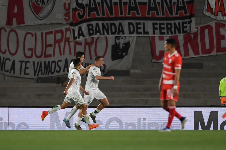 Sorpresa en el Monumental: River perdió con Banfield por la Liga