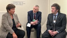 El presidente Javier Milei y la directora del FMI, Kristalina Georgieva, en Davos. El presidente Javier Milei y la directora del FMI, Kristalina Georgieva, en Davos.