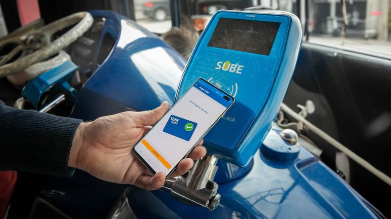 Nuevas líneas de colectivos pusieron la opción con tarjeta.
